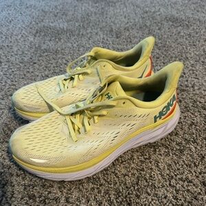 HOKA womens Clifton 8
